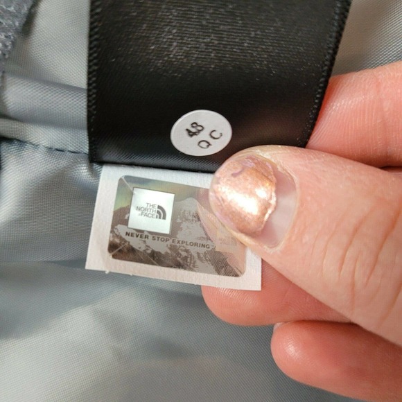 The North Face Resolve Plus Rain Coat Jacket - Picture 10 of 11